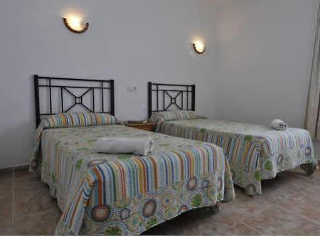 Hostal Facundo Тарифа Екстериор снимка